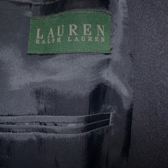 Classic Men's Ralph Lauren Navy Blue Blazer with Gold Buttons - Picture 3 of 6